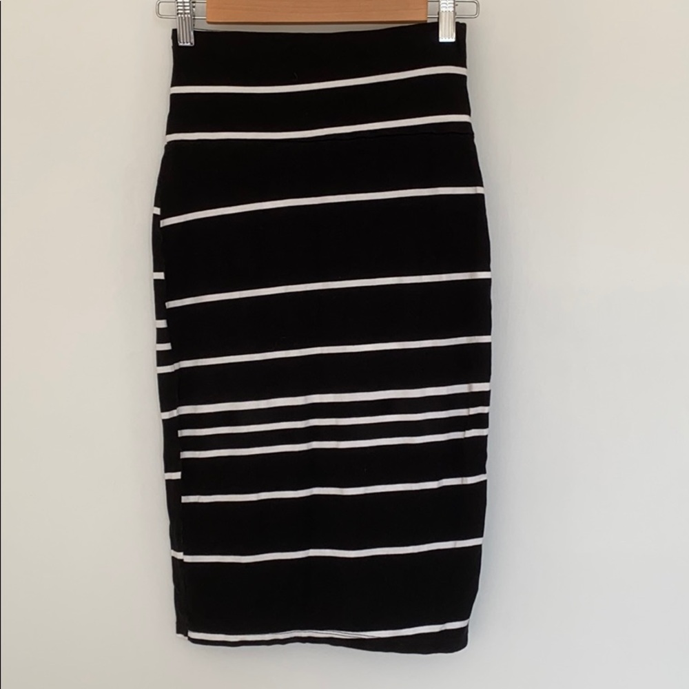 AVA SKY skirt size XS